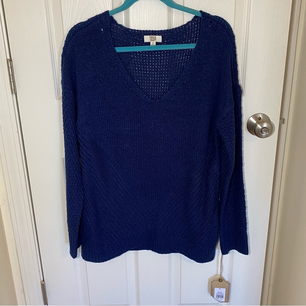 NWT Deep Blue Belk Brand True Craft Sweater